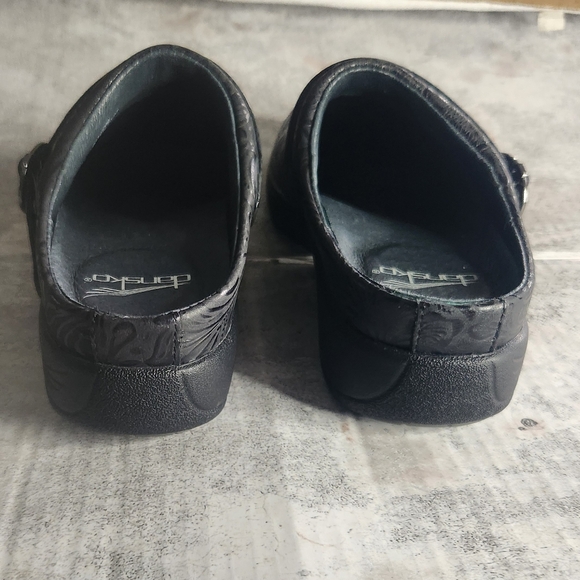 Dansko Allison - Floral Embossed Tooled Leather Clog Mule - Black - 37 - Picture 5 of 9